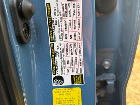 Used 2023 Toyota RAV4 SE image 32