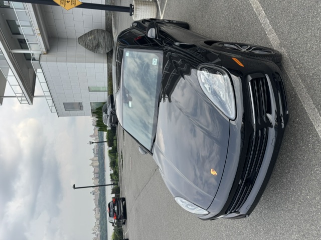 Used 2022 Porsche Cayenne Coupe AWD/4WD image 13