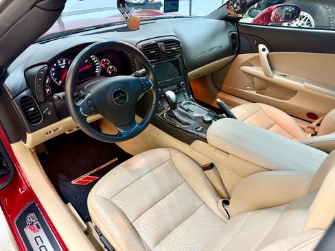 Used 2013 Chevrolet Corvette Grand Sport w/ 3LT Preferred Equipment Group image 9