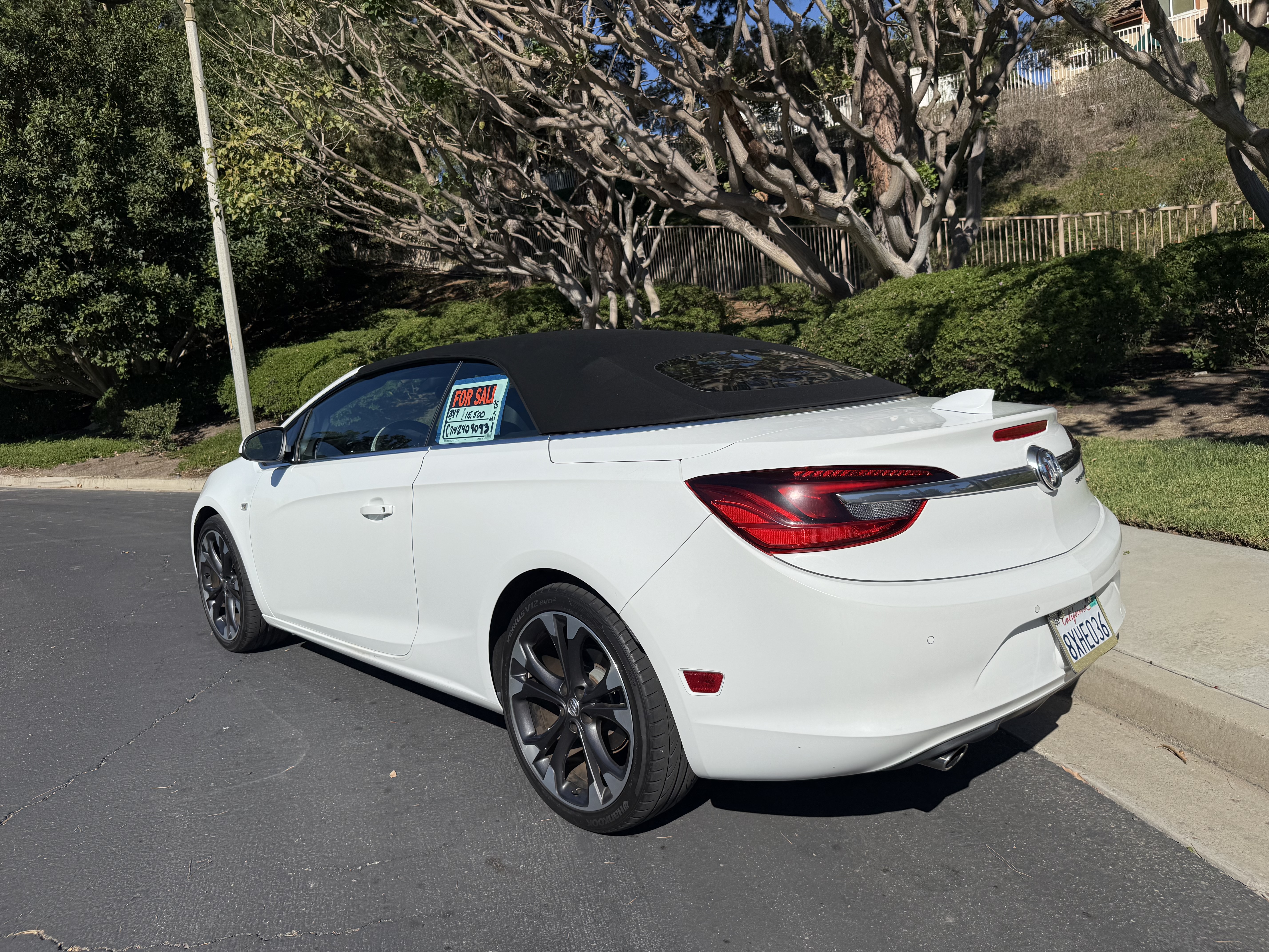 Used 2019 Buick Cascada Premium FWD image 4