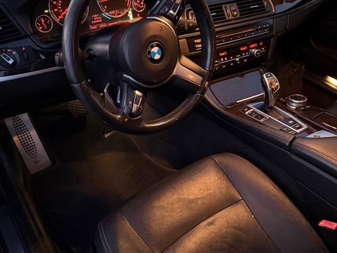 Used 2014 BMW 528i Sedan RWD image 12