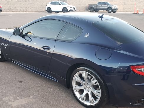 Used 2014 Maserati GranTurismo Sport image 5