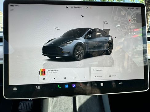 Used 2024 Tesla Model Y Long Range image 9