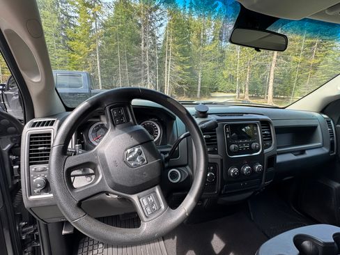 Used 2013 RAM 1500 Express AWD/4WD image 10