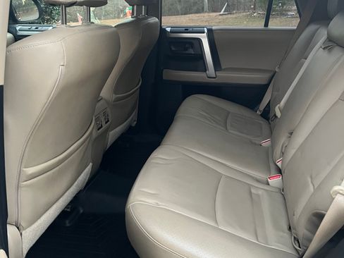 Used 2012 Toyota 4Runner SR5 image 5