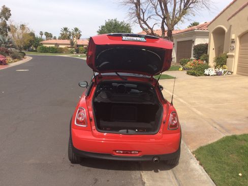 Used 2015 MINI Cooper Coupe Cooper Coupe 2D image 4