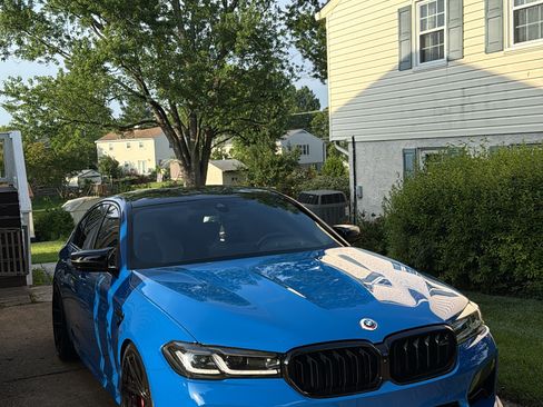 Used 2023 BMW M5 w/ Competition Package AWD/4WD image 2