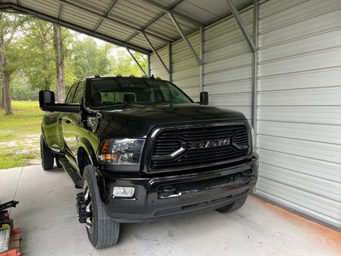 Used 2018 RAM 3500 Big Horn w/ Max Tow Package AWD/4WD image 2