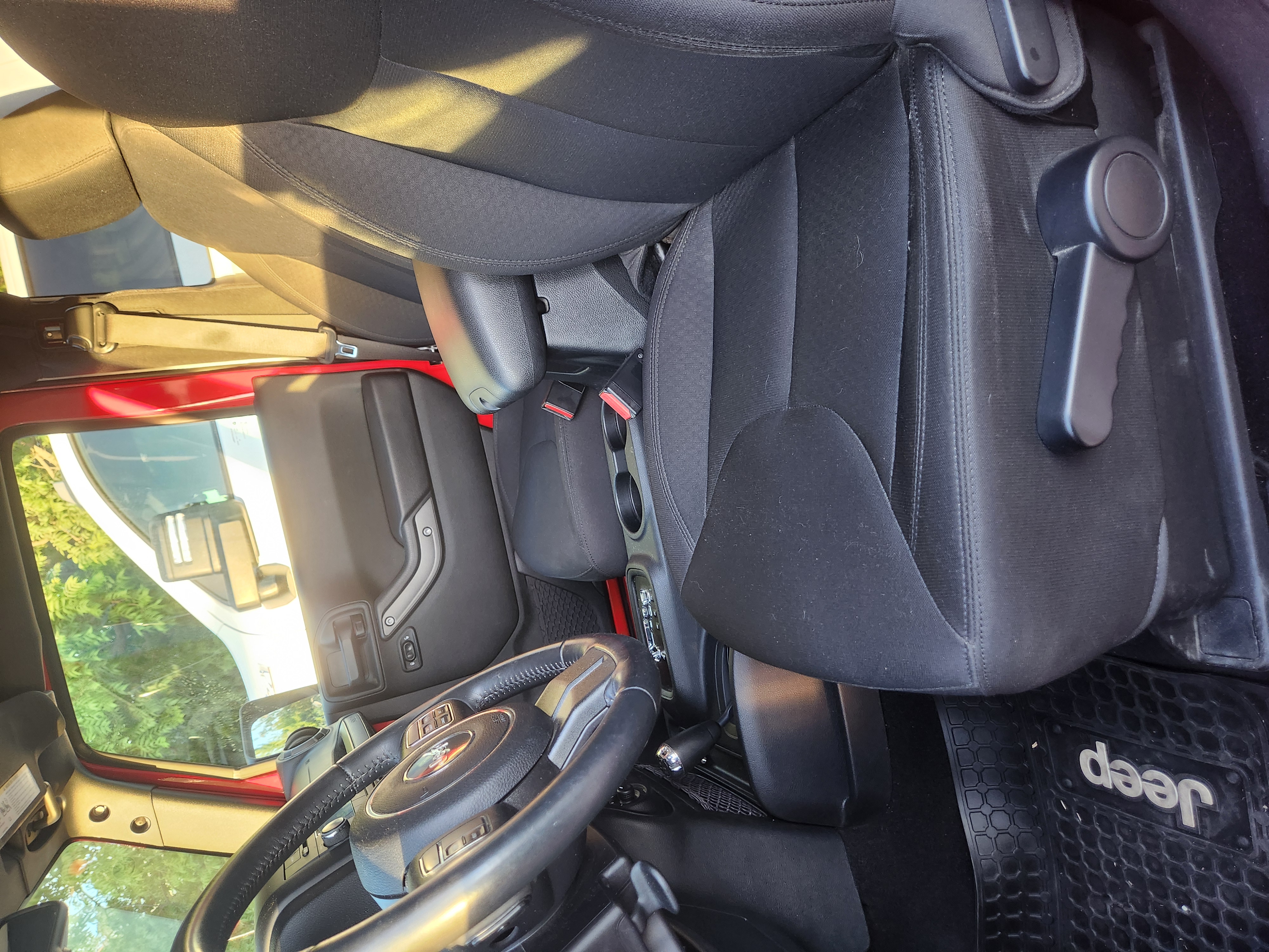 Used 2017 Jeep Wrangler Sport w/ Quick Order Package 24S AWD/4WD image 8