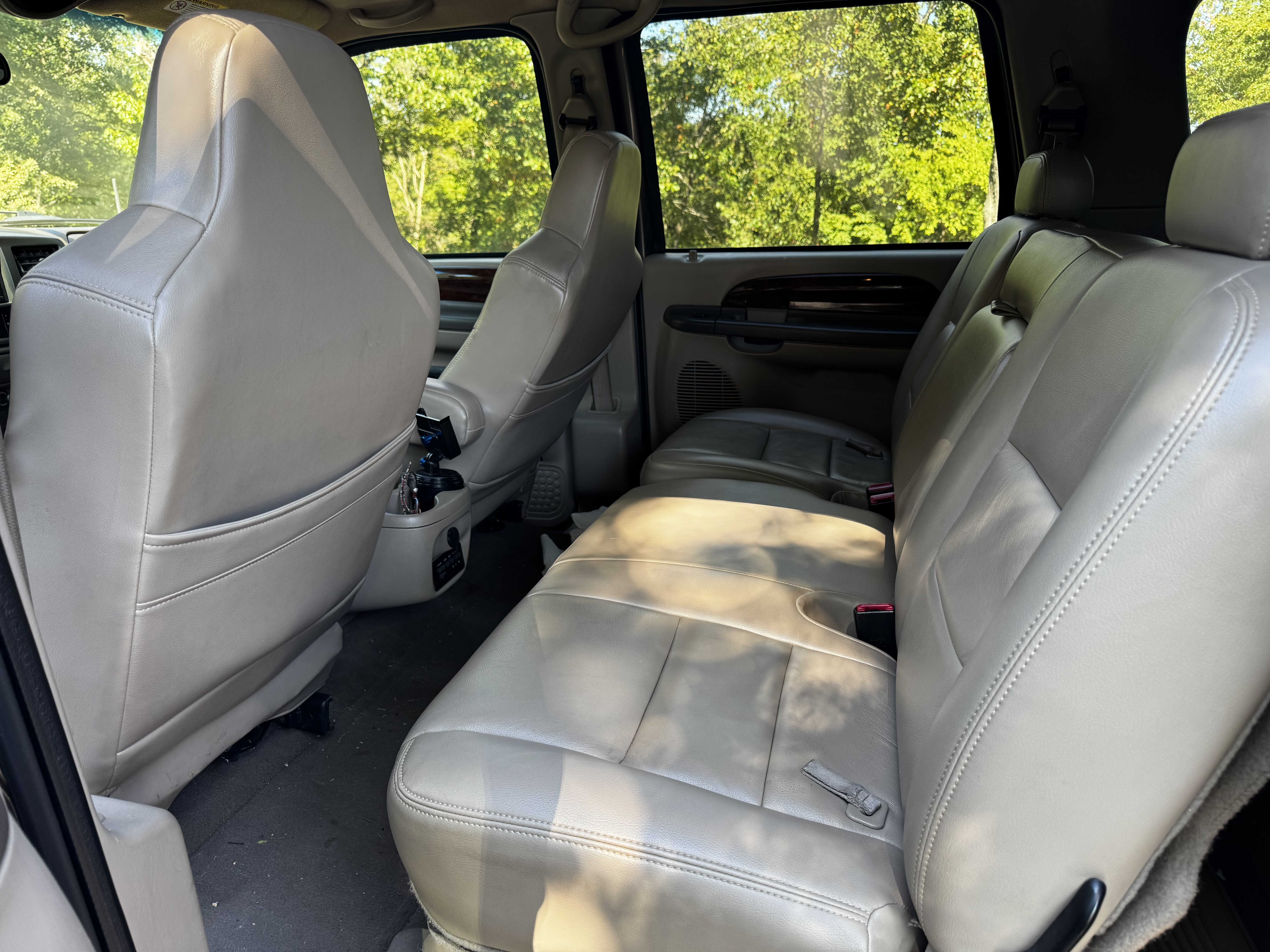 Used 2002 Ford Excursion Limited AWD/4WD image 12