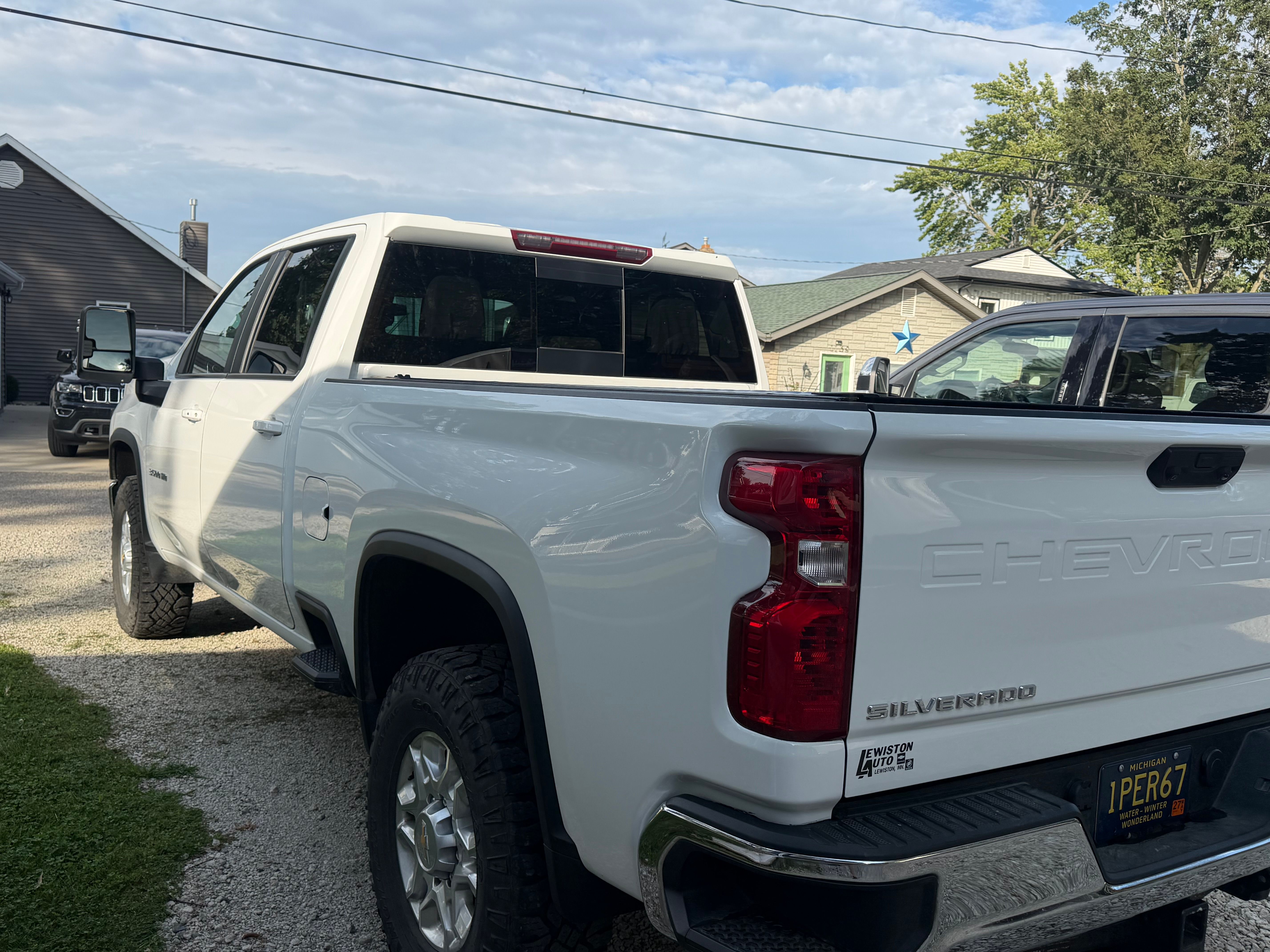 Used 2022 Chevrolet Silverado 3500 LT w/ Convenience Package AWD/4WD image 6