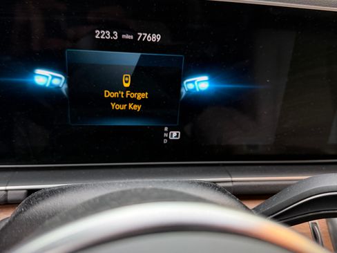 Used 2021 Mercedes-Benz GLE 350 4MATIC image 8