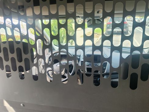 Used 2020 Ford Transit Connect XL image 8