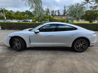 Used 2021 Porsche Taycan image 1