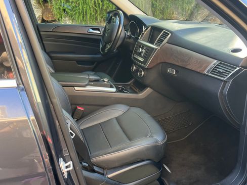 Used 2015 Mercedes-Benz ML 350 4MATIC image 9