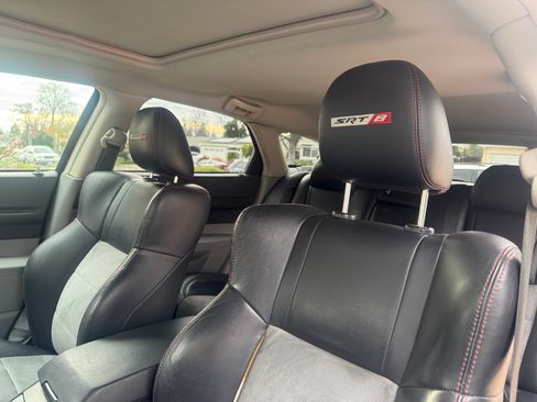 Used 2006 Dodge Magnum SRT8 w/ SRT Option Group III image 13