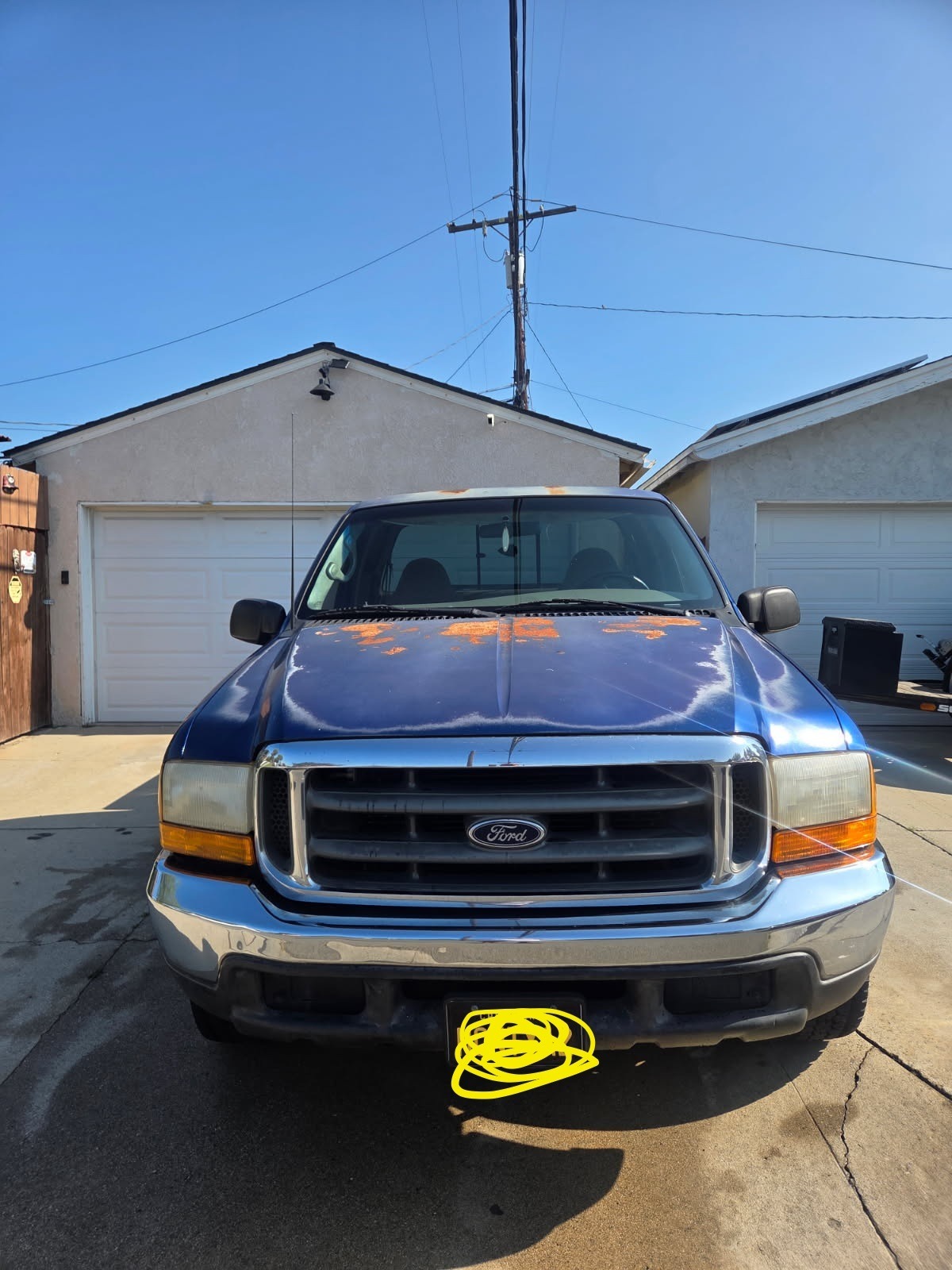 Used 1999 Ford F250 2WD SuperCab Super Duty image 1
