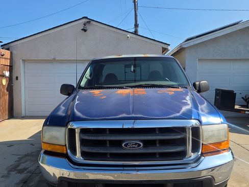 Used 1999 Ford F250 2WD SuperCab Super Duty image 1