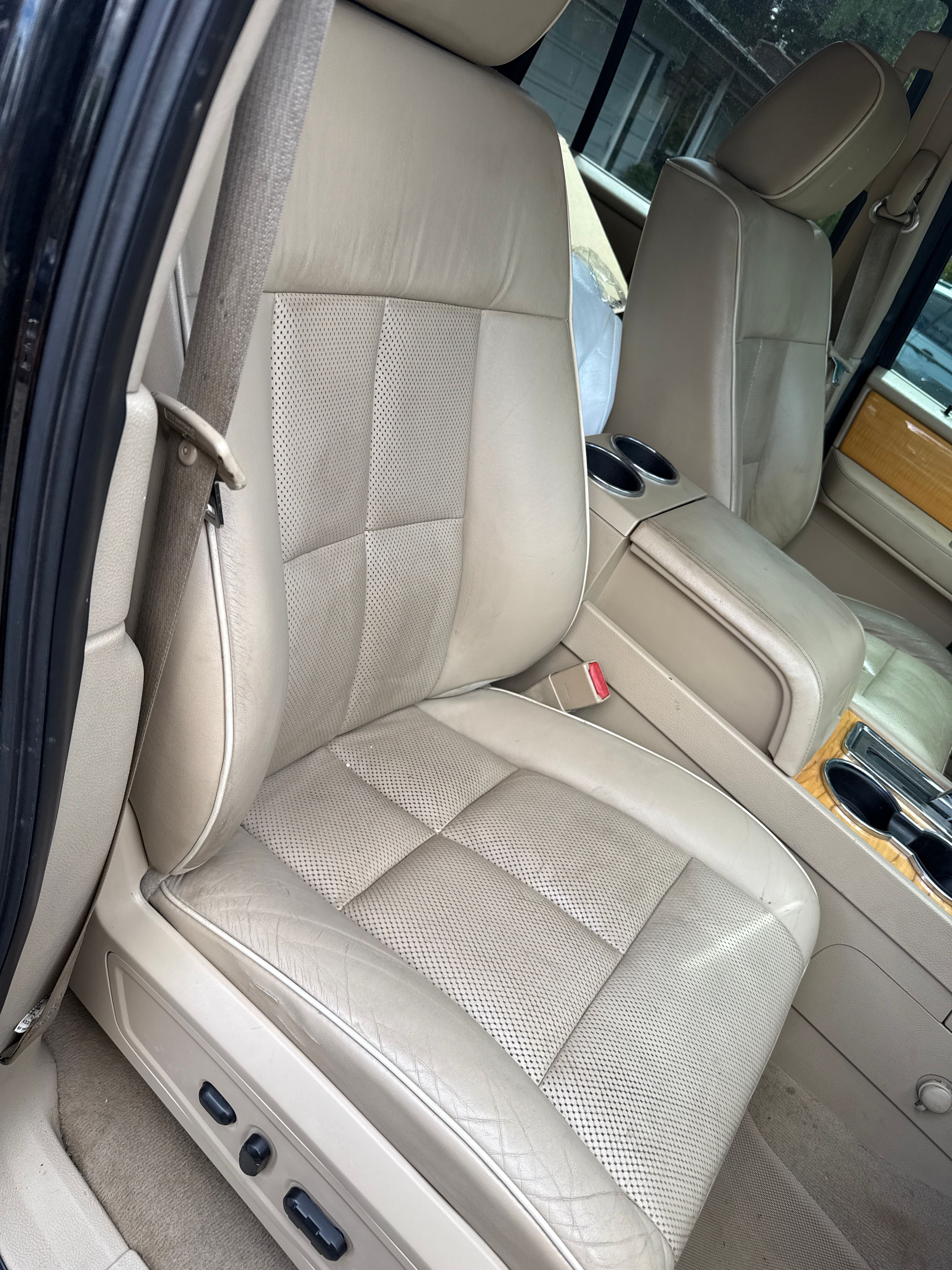 Used 2007 Lincoln Navigator 4WD image 18