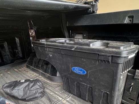 Used 2024 Ford Ranger XLT w/ Technology Package image 12