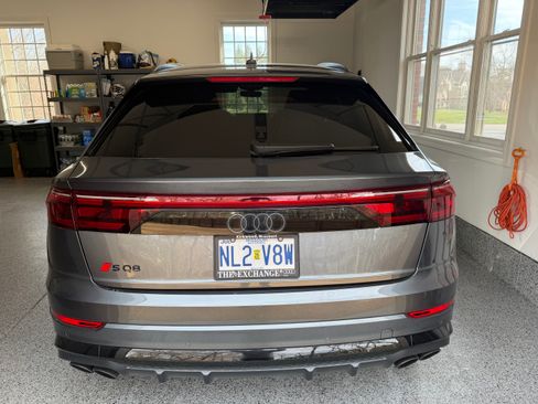 Used 2024 Audi SQ8 Prestige image 2