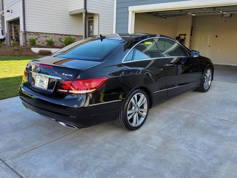 Used 2014 Mercedes-Benz E 350 4MATIC Coupe image 4