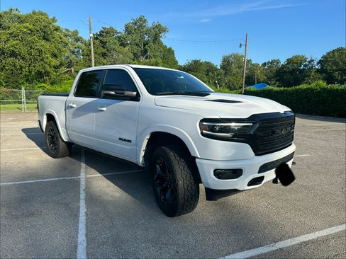 Used 2021 RAM 1500 Limited w/ Night Edition AWD/4WD image 9