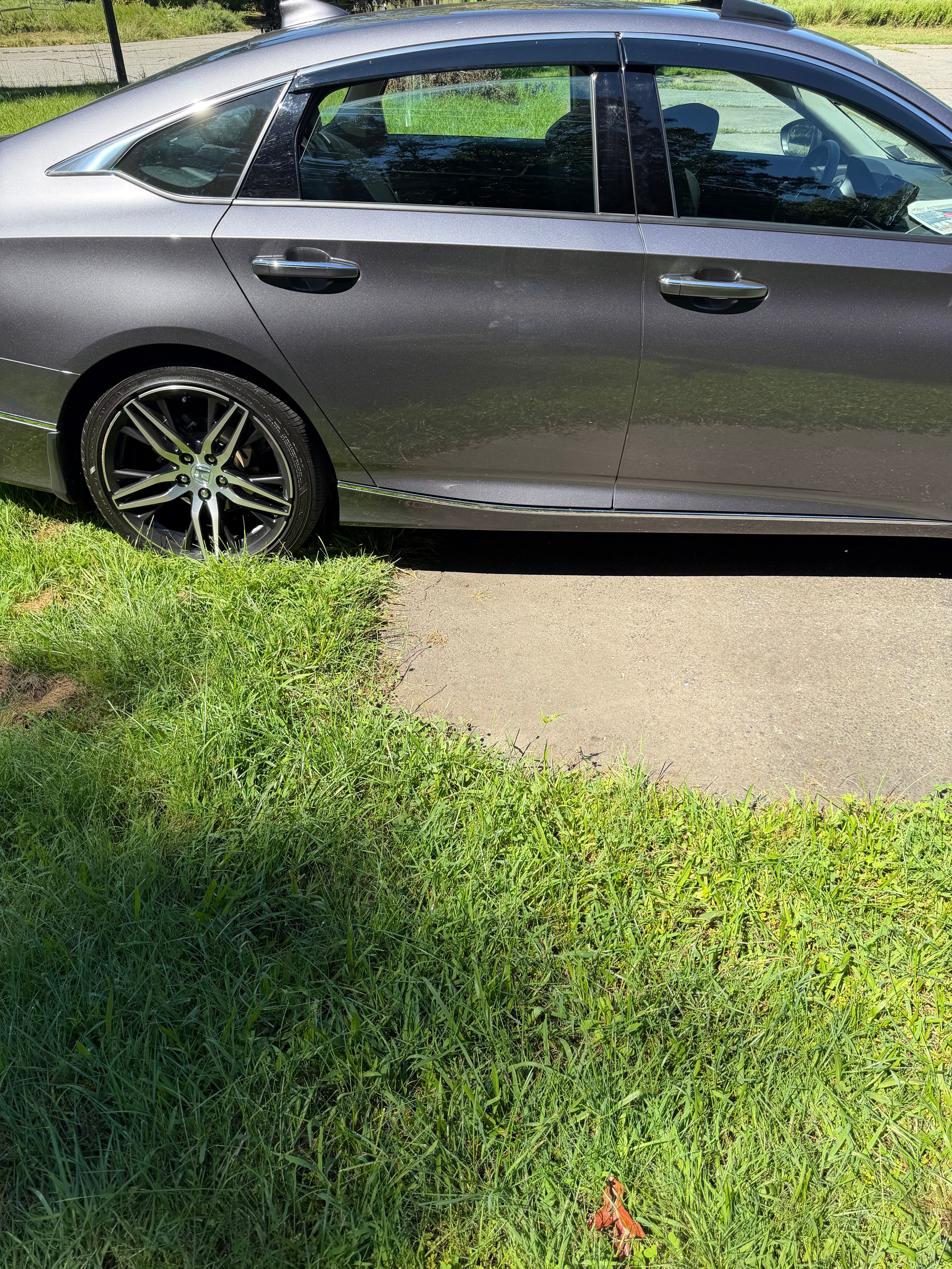 Used 2022 Honda Accord Touring image 8