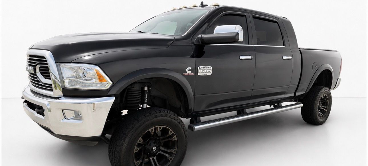 Used 2017 RAM 2500 Longhorn AWD/4WD image 2