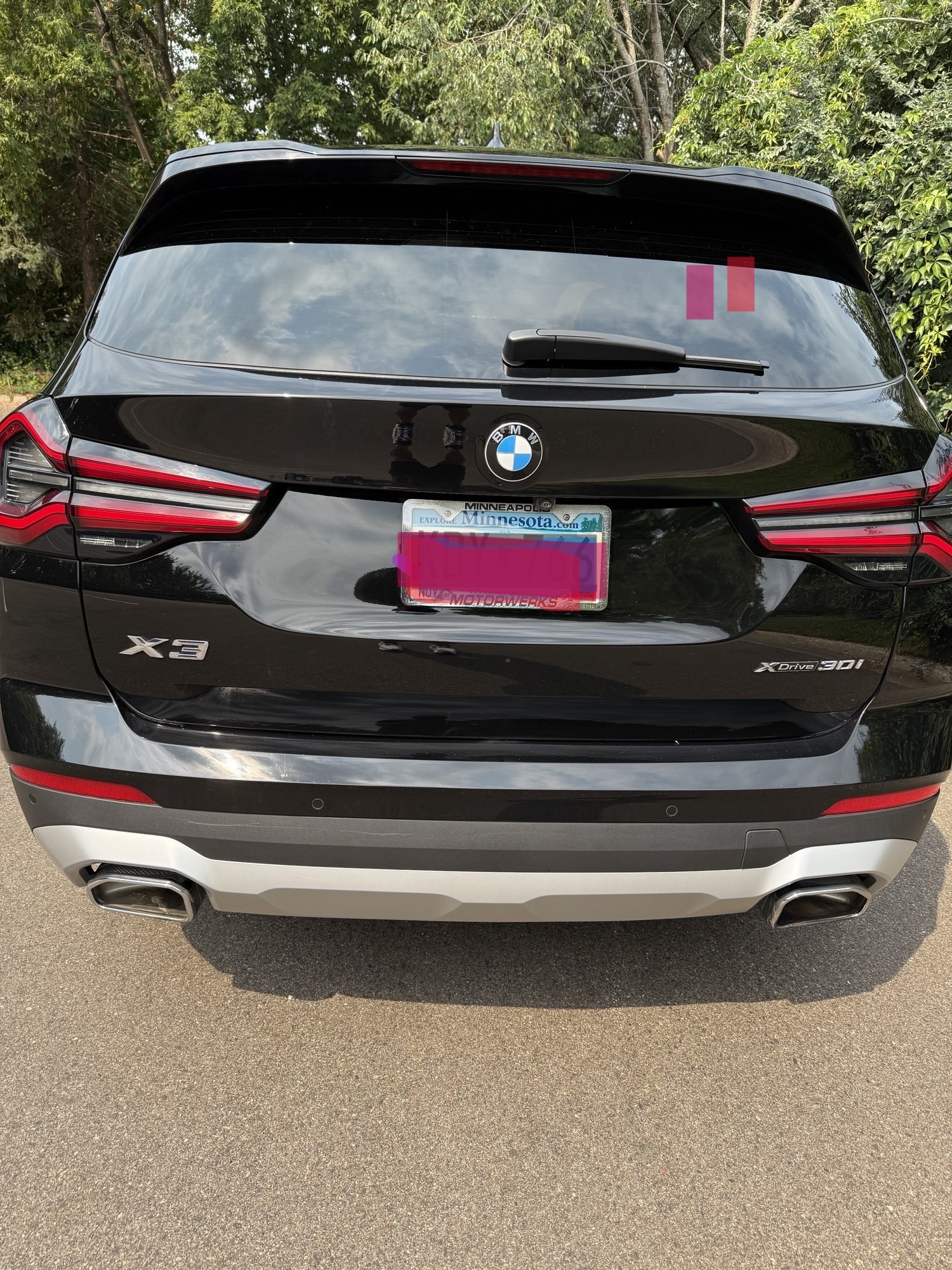 Used 2023 BMW X3 xDrive30i w/ Convenience Package AWD/4WD image 8
