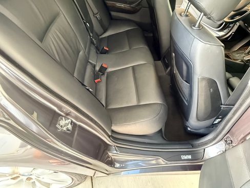 Used 2006 BMW 325i Sedan image 12