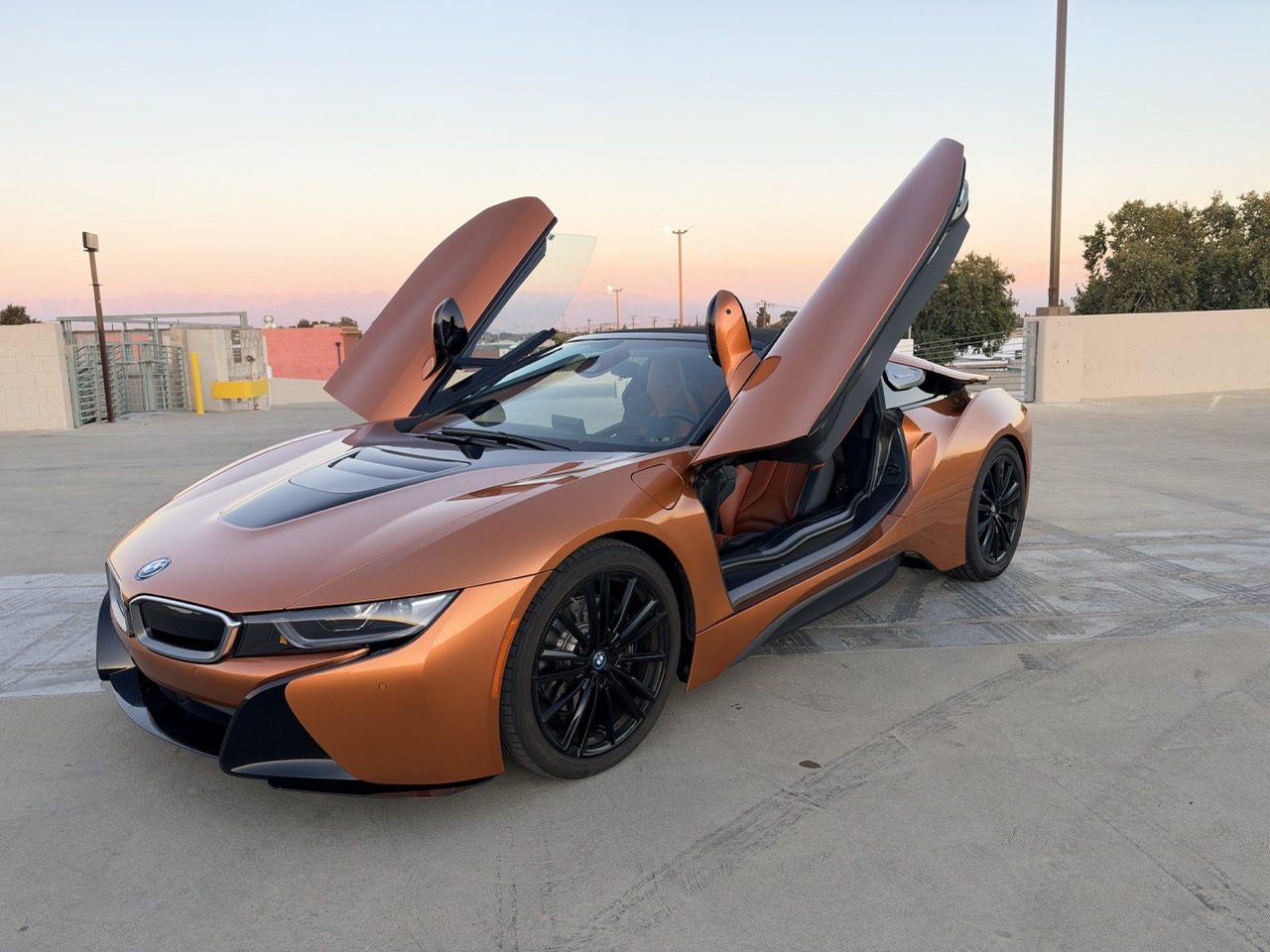 Used 2019 BMW i8 Roadster AWD/4WD image 11