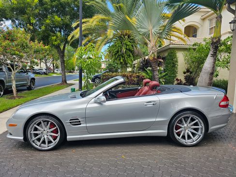Used 2007 Mercedes-Benz SL 600 image 4