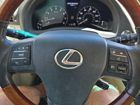 Used 2010 Lexus RX 350 2WD image 9