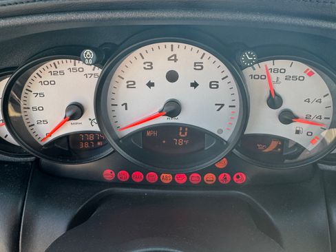 Used 1999 Porsche 911 GT3 RS image 21