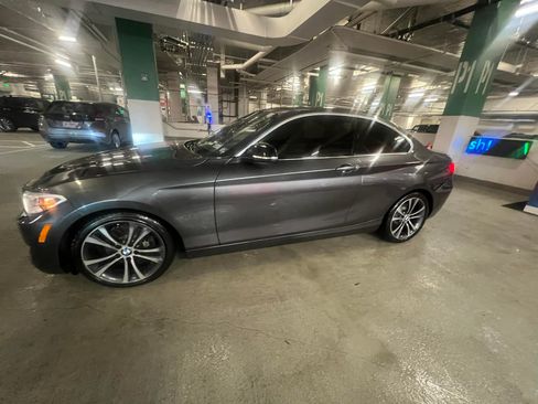Used 2015 BMW 228i Coupe image 2