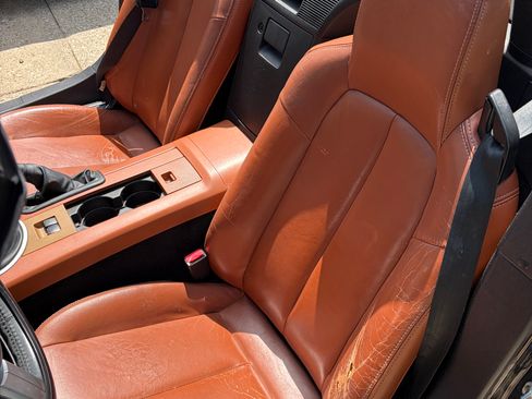 Used 2006 MAZDA MX-5 Miata Grand Touring RWD image 9
