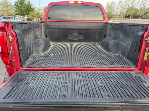 Used 2014 Toyota Tundra SR5 w/ SR5 Upgrade Package image 10