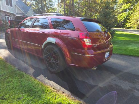 Used 2005 Dodge Magnum R/T w/ Convenience Group II image 4