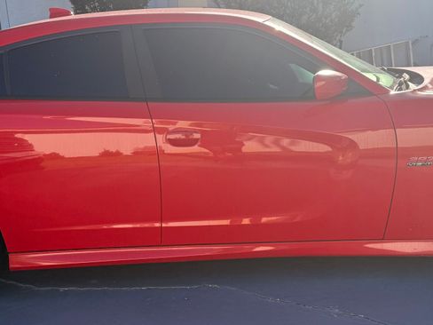 Used 2015 Dodge Charger SRT RWD image 2