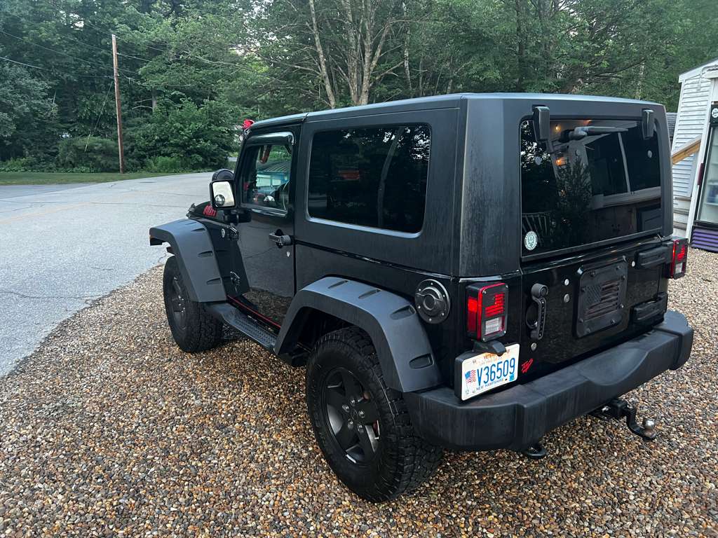 Used 2010 Jeep Wrangler Sport AWD/4WD image 10