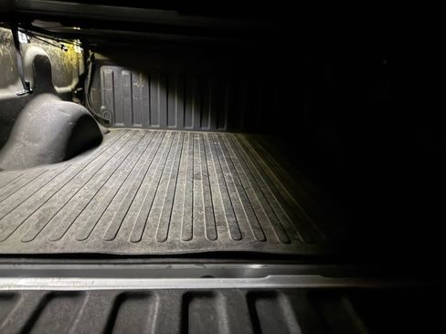 Used 2014 Ford F150 FX4 w/ Equipment Group 402A Luxury image 9