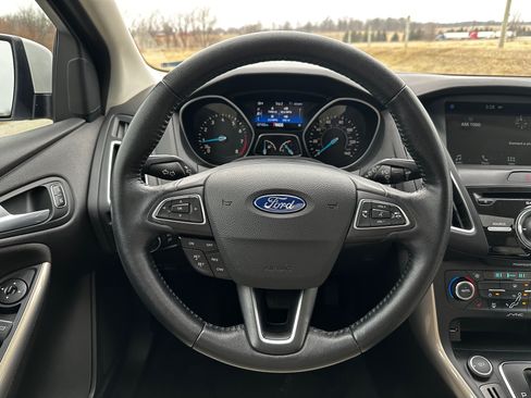Used 2016 Ford Focus Titanium image 13