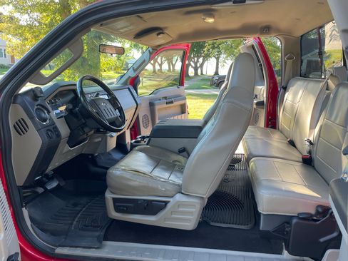 Used 2008 Ford F250 FX4 image 9