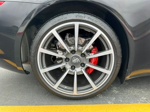 Used 2012 Porsche 911 Carrera RWD image 28