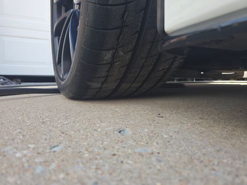 Used 2013 Chevrolet Corvette Z06 w/ 3LZ Preferred Equipment Group image 13