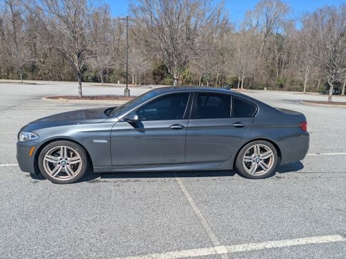 Used 2016 BMW 550i Sedan image 11