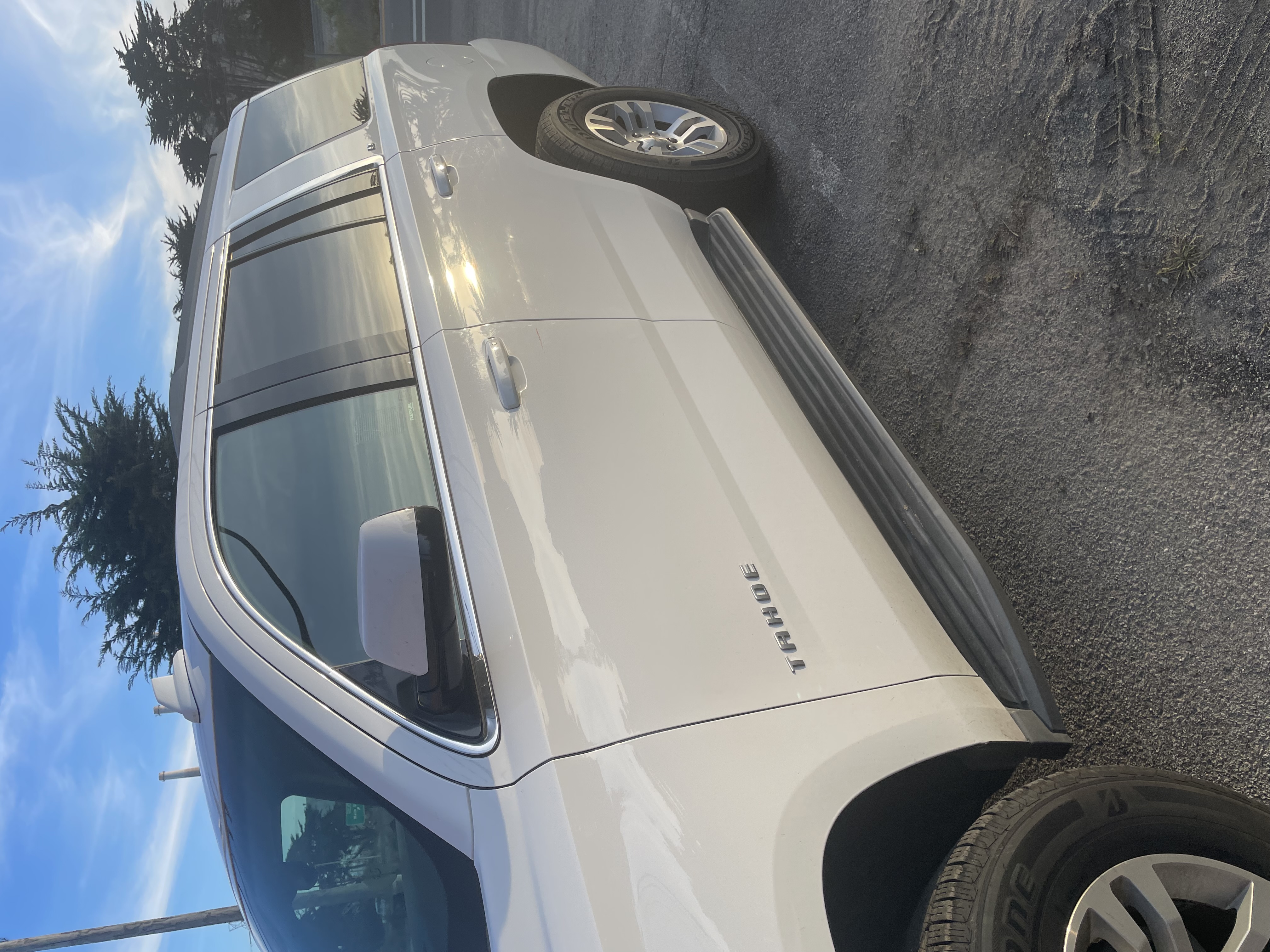 Used 2017 Chevrolet Tahoe LT AWD/4WD image 1