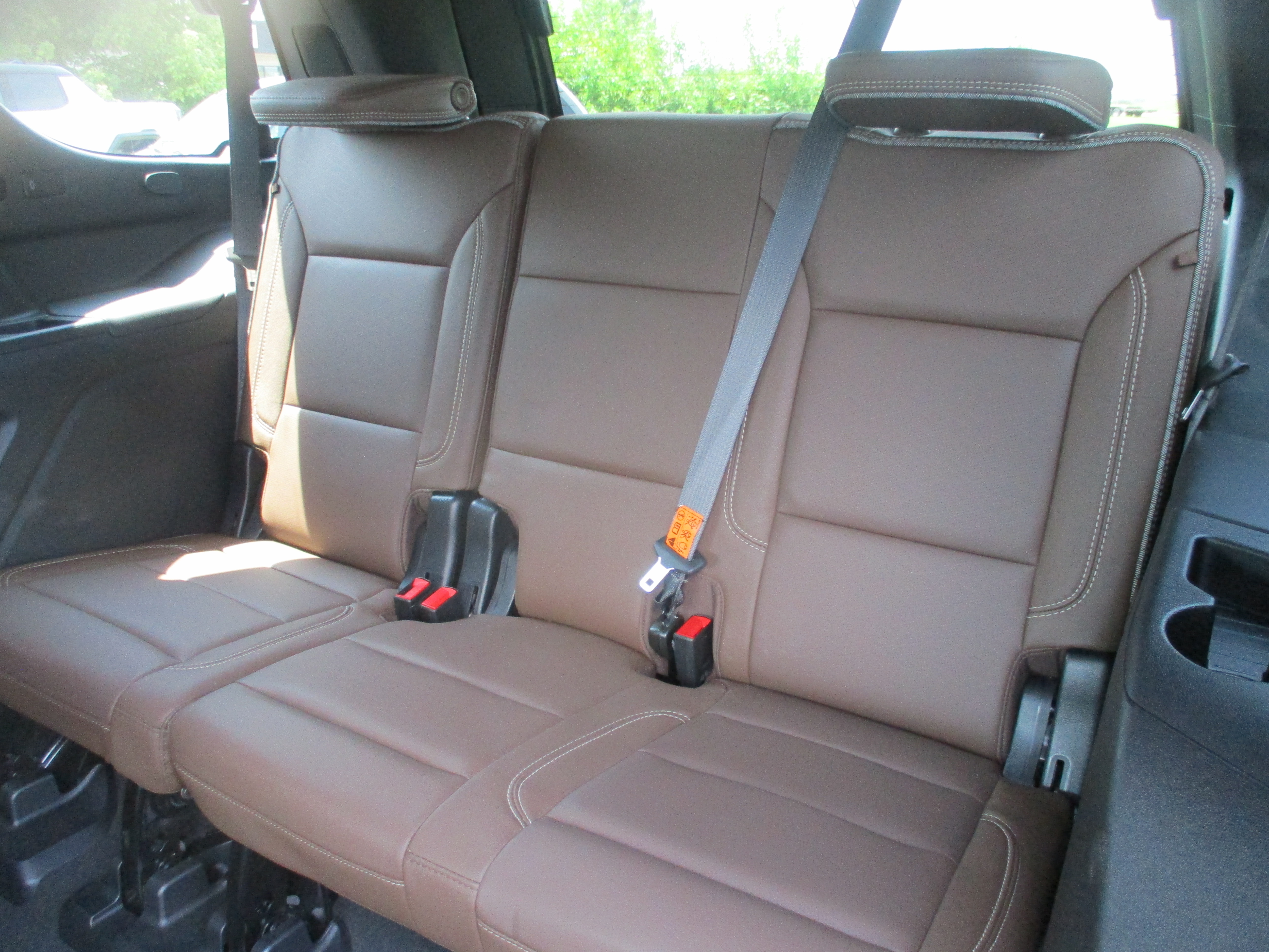 Used 2023 Chevrolet Tahoe High Country AWD/4WD image 15