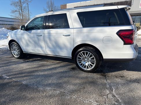 Used 2024 Ford Expedition Max Limited image 2